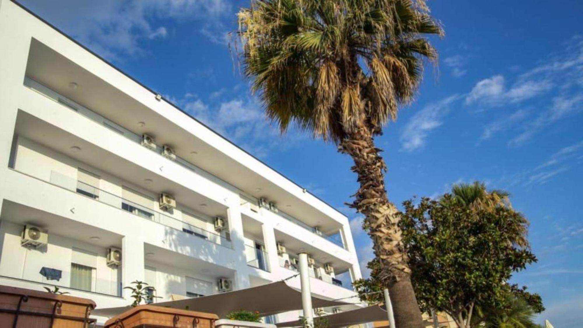Hotel Besani Durrës Eksteriør bilde