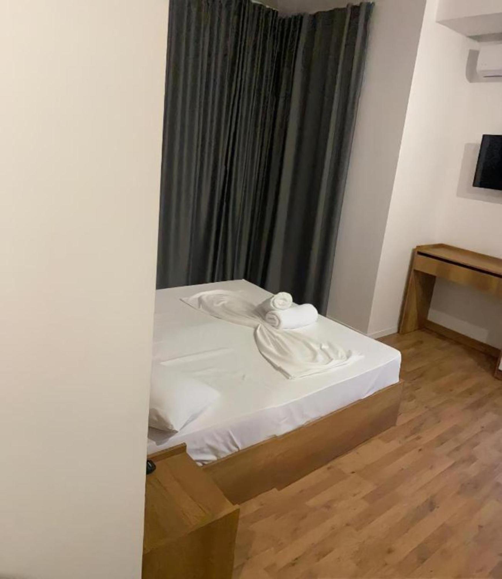 Hotel Besani Durrës Eksteriør bilde