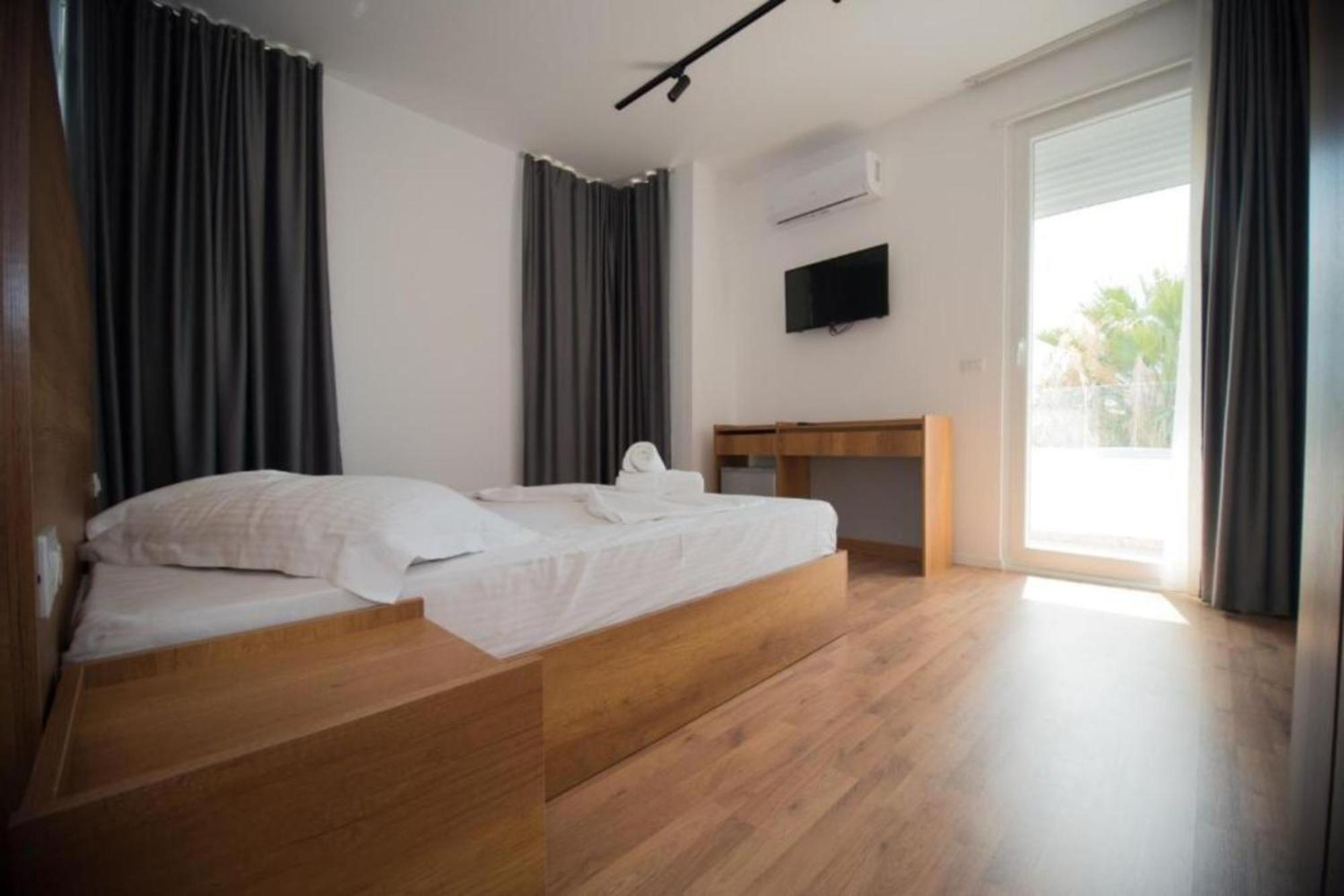 Hotel Besani Durrës Eksteriør bilde