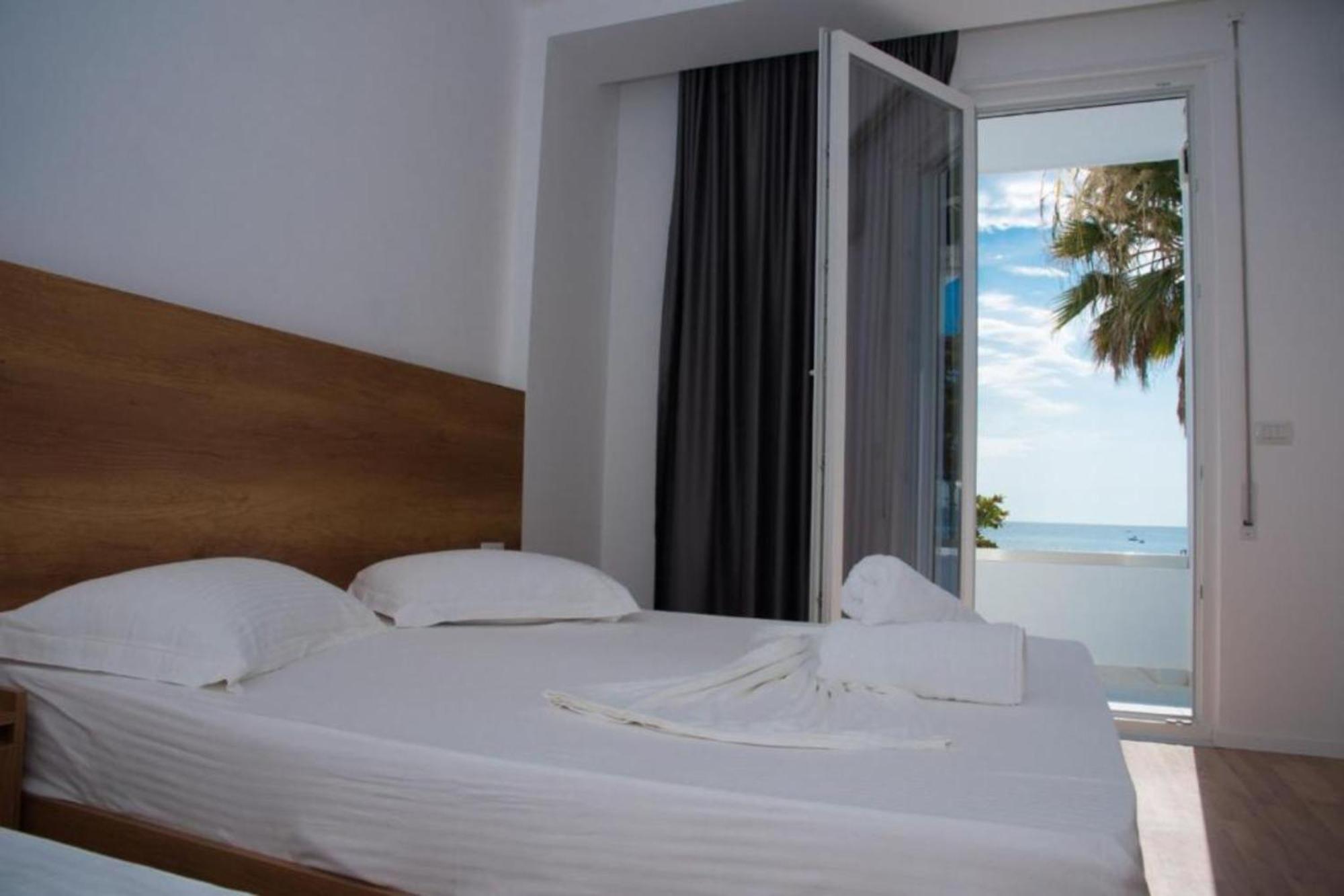 Hotel Besani Durrës Eksteriør bilde